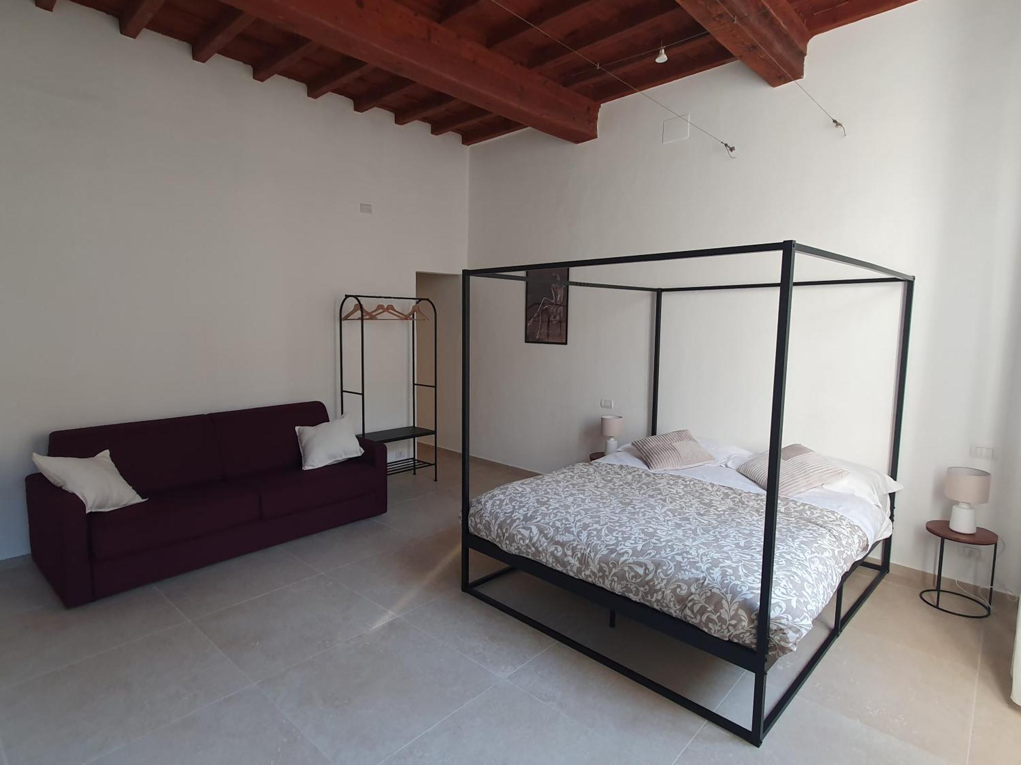 Pitti Rainbow Homestay Florence